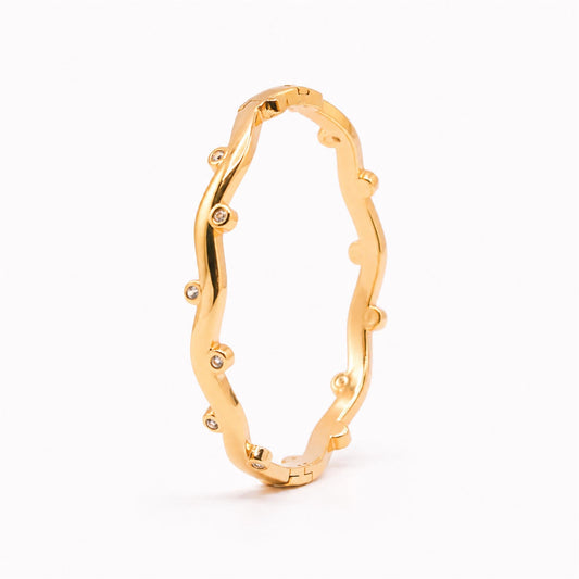 Wavy Stone Line Bangle - Zevaraat