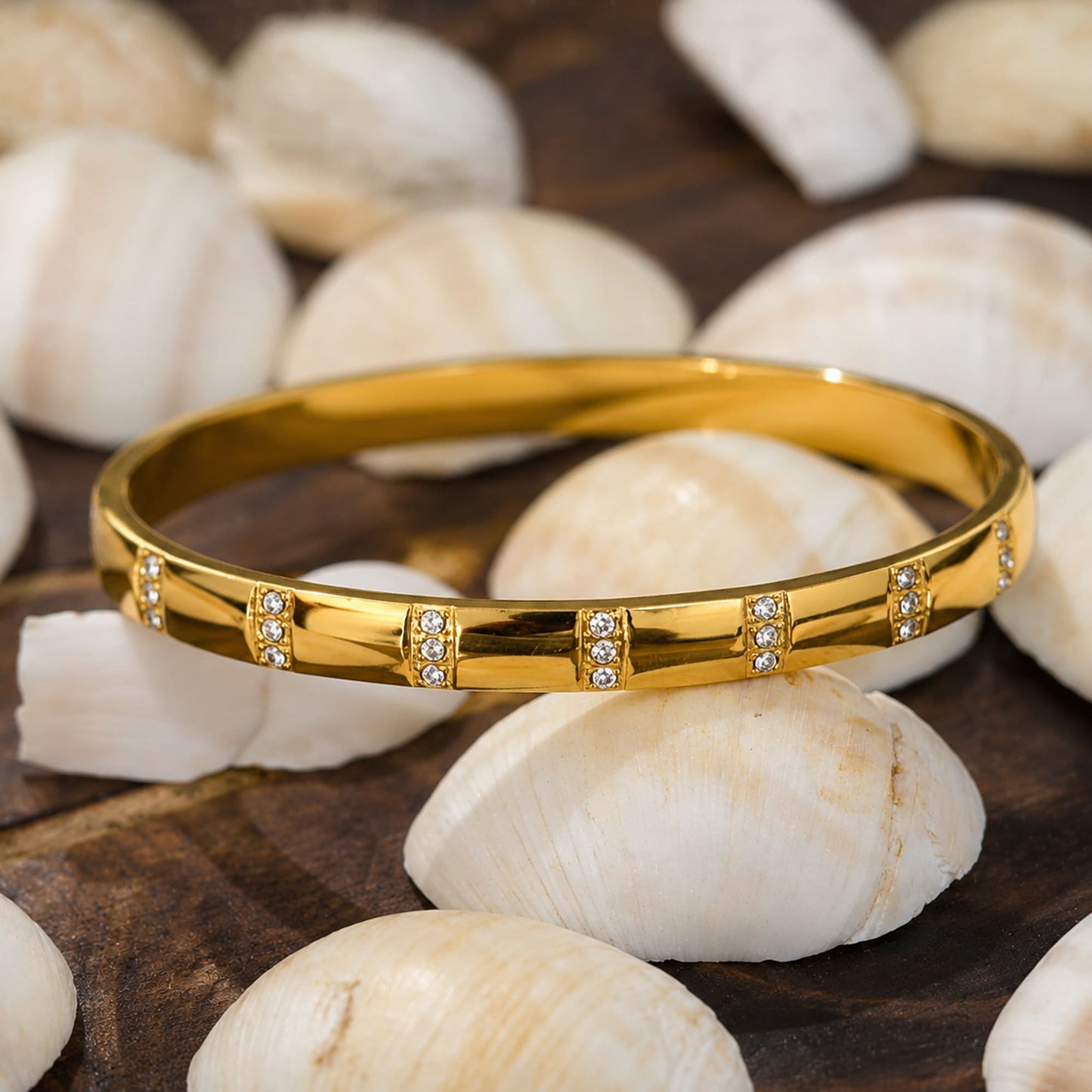 Crystal Trinity Bangle - Zevaraat