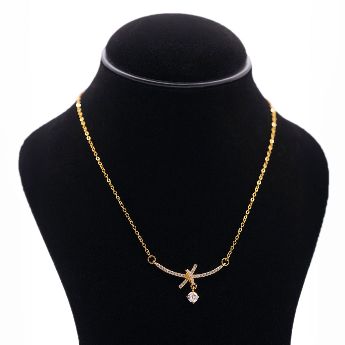 Love Knot Solitaire Golden Pendant - Zevaraat