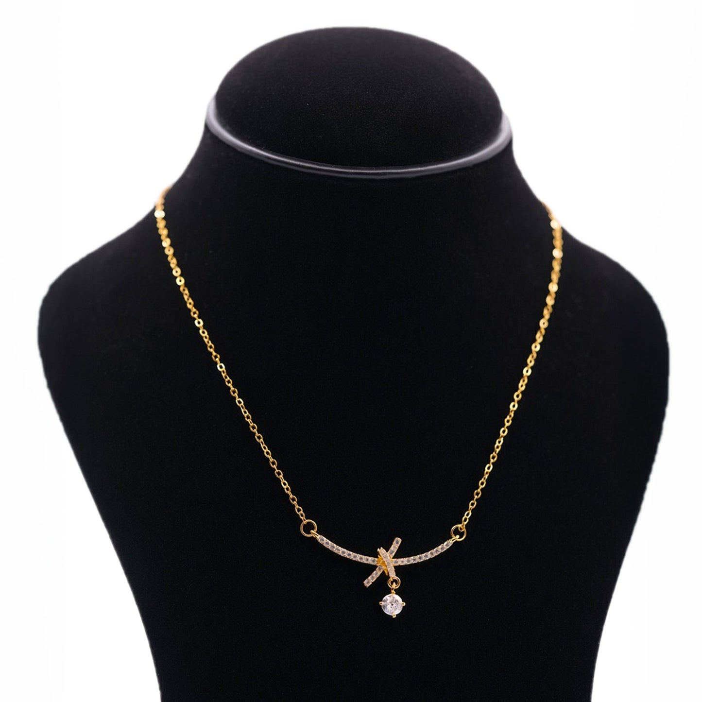 Love Knot Solitaire Golden Pendant - Zevaraat