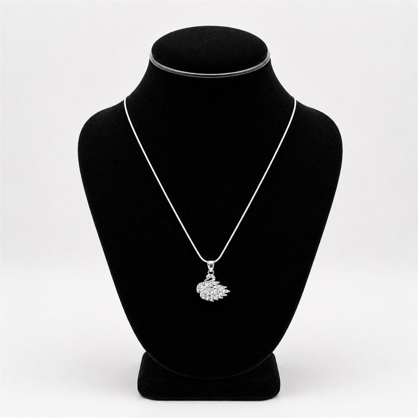 Royal Swan AD Pendant - Zevaraat