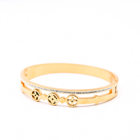 Triple Bloom Bangle - Zevaraat